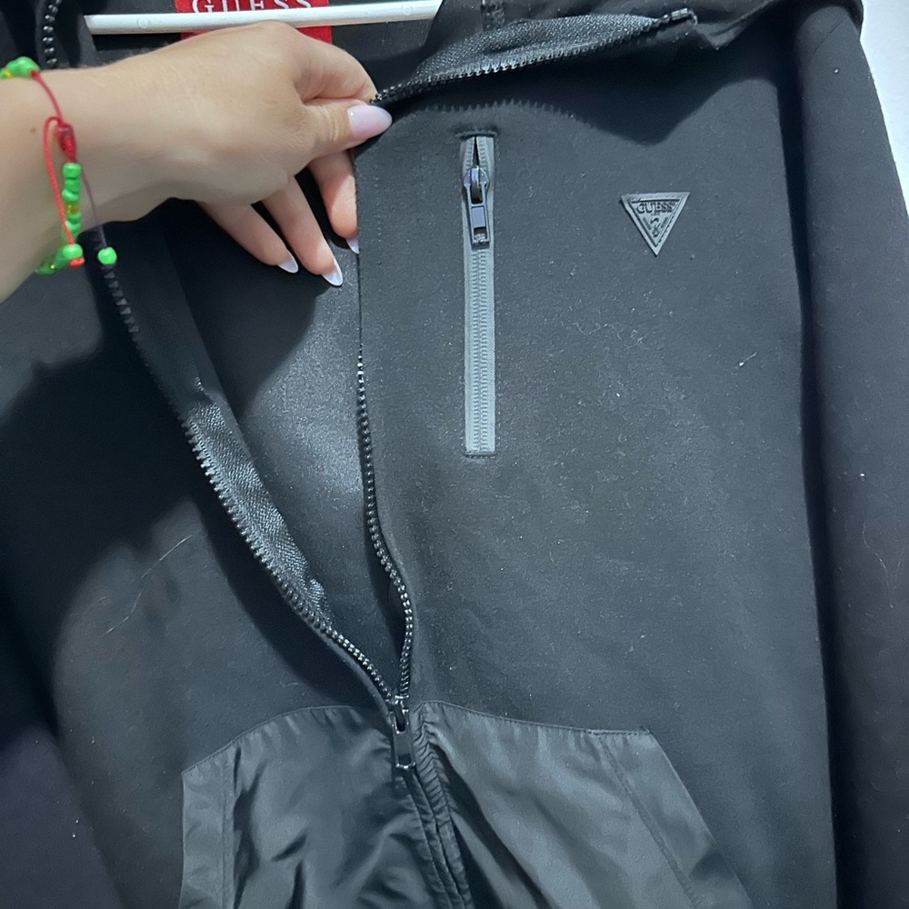 Guess jacket - Picture 3 of 3